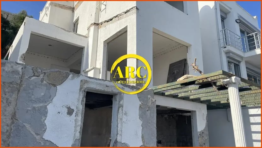 Öne çıkan resim: Karbon Fiber Güçlendirme: Eski Binalara Yeni Hayat Veren Teknoloji